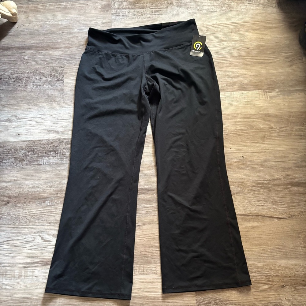 Champion Everyday Women's Soft Touch Eco Flare Pants - Picture 2 of 6